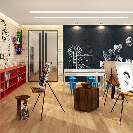 The Residences At Commonwealth By Century Properties Quezon City Kültér fotó